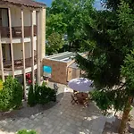 Au Grand De - Pavillon De Selves Hotel