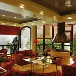 Hotel Au Grand De - Pavillon De Selves