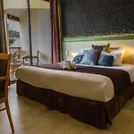 Au Grand De - Pavillon De Selves 4*