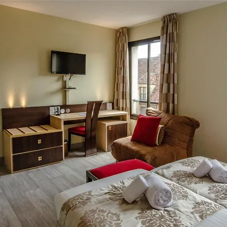 Au Grand De - Pavillon De Selves 4* 사흘라 라 카네다