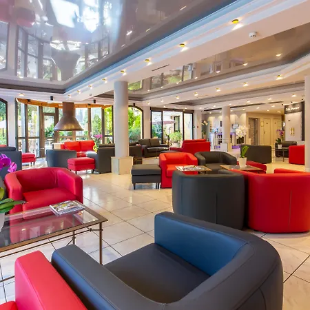 Au Grand De - Pavillon De Selves 4* سارلا لا كانيدا