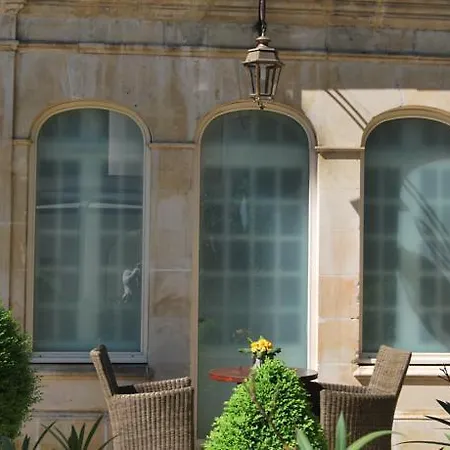 Au Grand De - Pavillon De Selves 사흘라 라 카네다