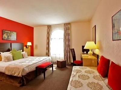 Au Grand De Hotel Sarlat