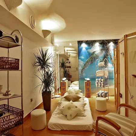 Au Grand De - Pavillon De Selves 4* 사흘라 라 카네다