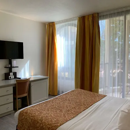 Hotel Au Grand De Sarlat