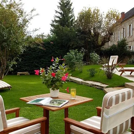 Au Grand De - Pavillon De Selves فندق سارلا لا كانيدا