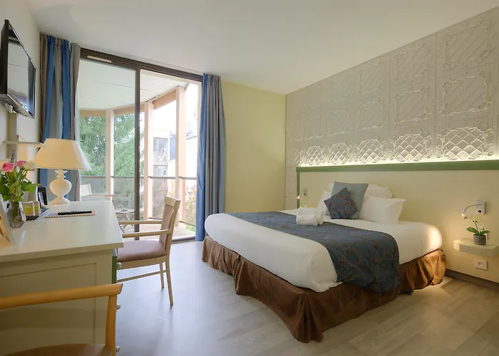 Au Grand De - Pavillon De Selves Sarlat