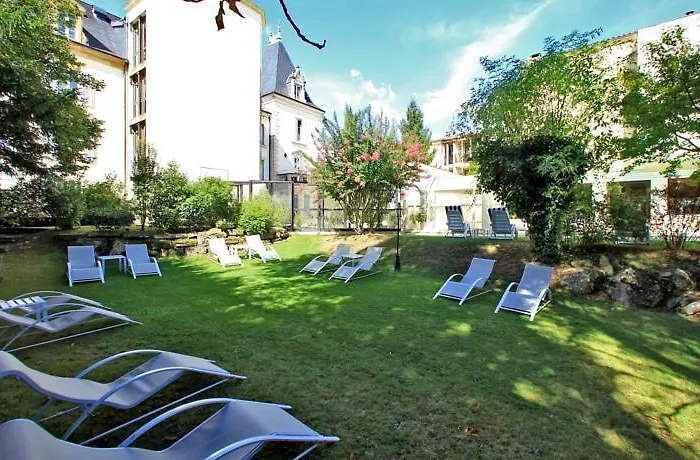 Au Grand De - Pavillon De Selves