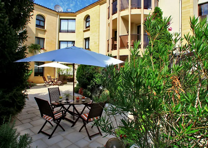 Au Grand De - Pavillon De Selves